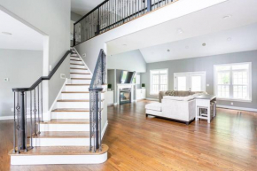 Pike Creek Palace 6 Bedrooms with 5 King beds Villa in Wilmington's Chateau Country